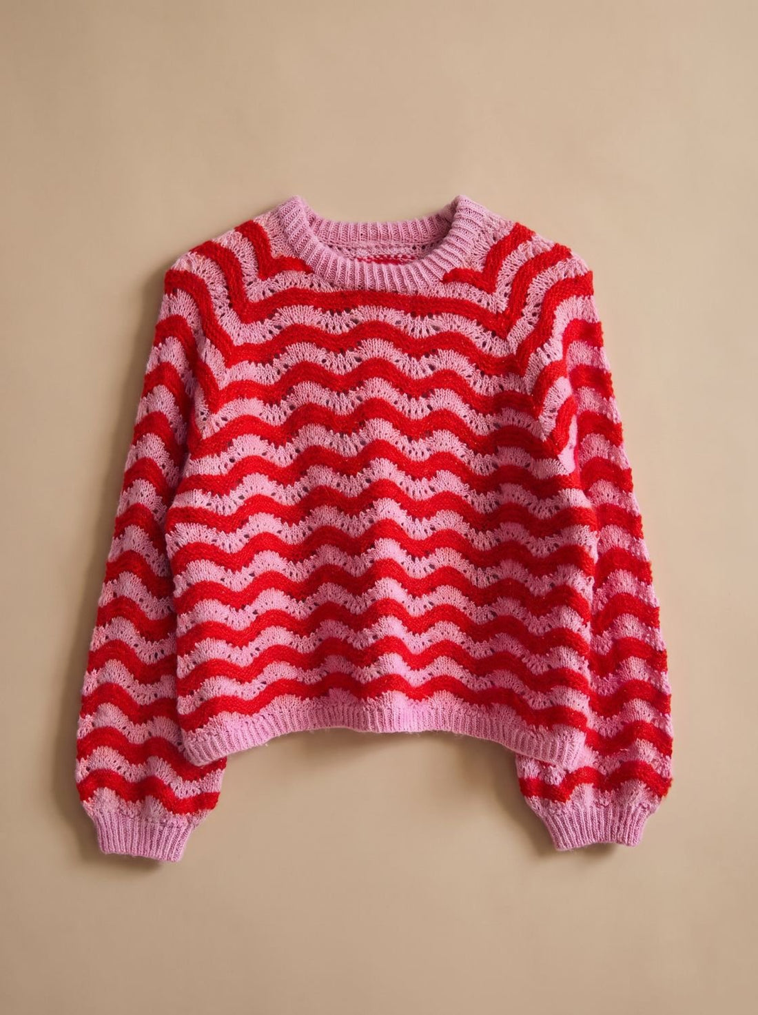 Oversizowy Sweter Damski w Fale