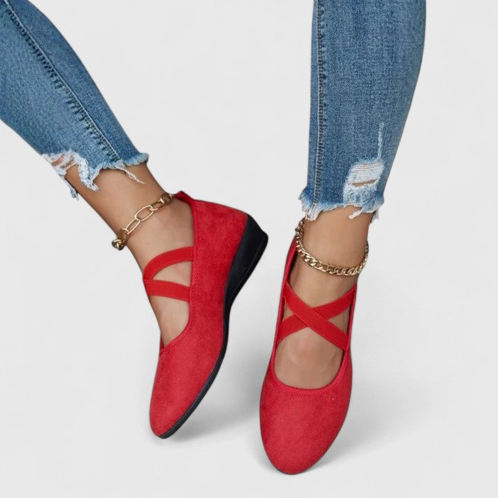 Jynnara - Buty Ortopedyczne z Krzyżowanymi Paskami - Czerwony