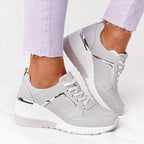 Platforya sneakersy na koturnie - Szary