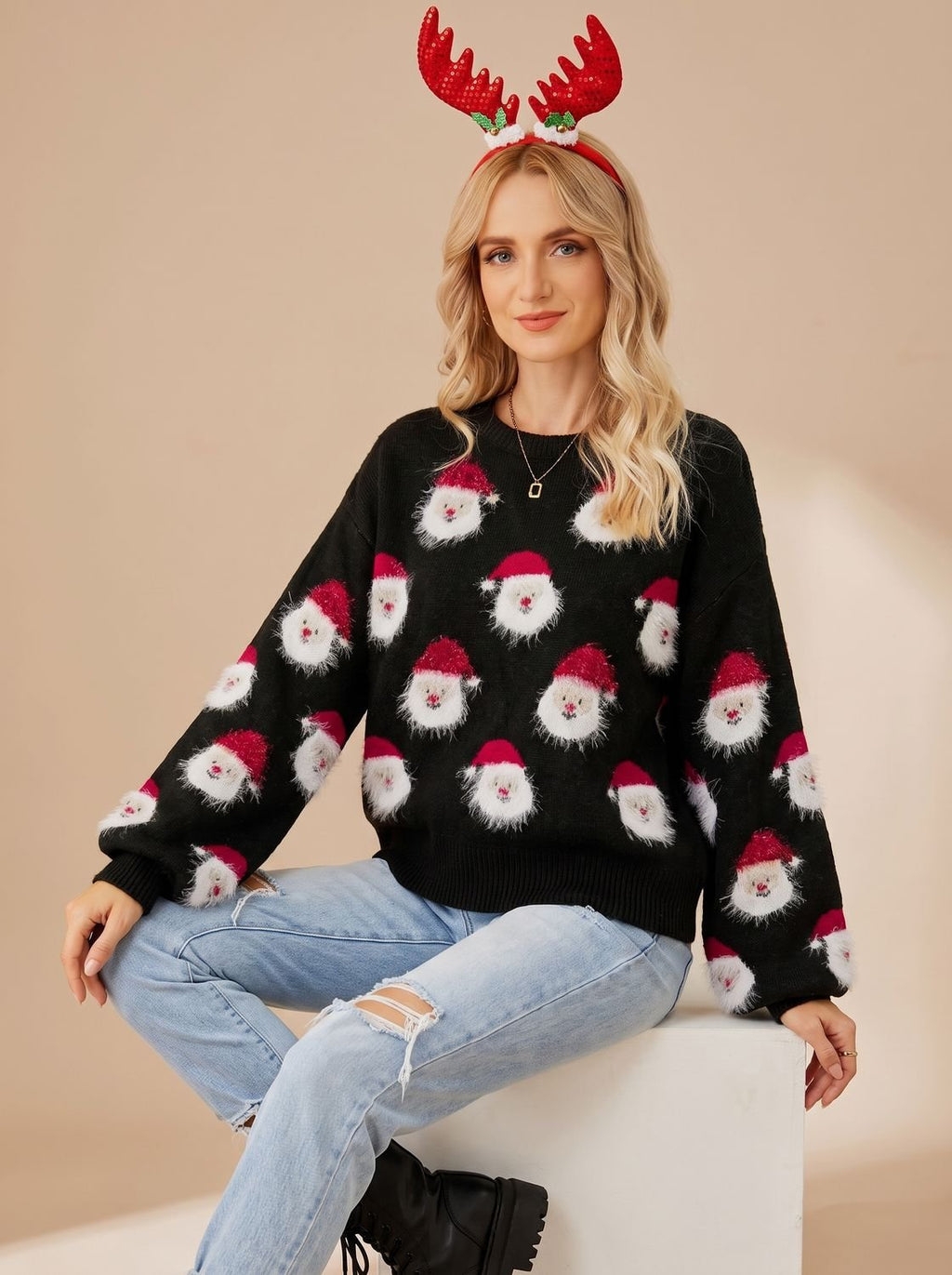 Lenora - Świąteczny Sweter Damski Oversize z Mikołajem